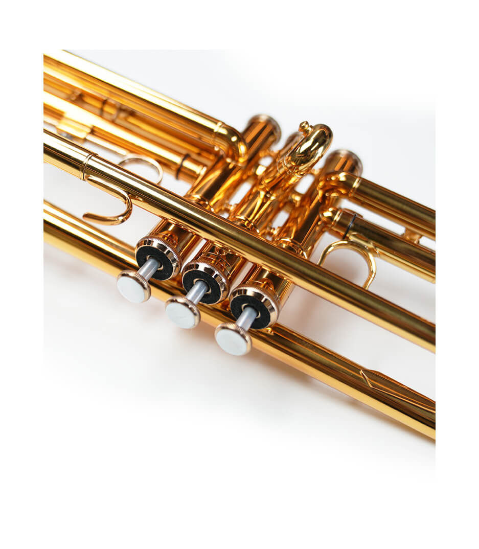 STR 501 Skytone Bb Trumpet Gold Lacquer with soft - STR-501 - Melody House Dubai, UAE